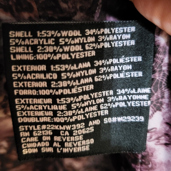 GUESS fall/ winter coat - Picture 8 of 9